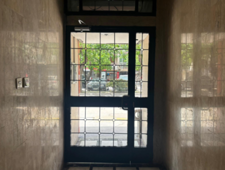 Alsancak Şair Eşreft’te 3.Kat 130M2 Masrafsız Eşyalı Kiralık Daire