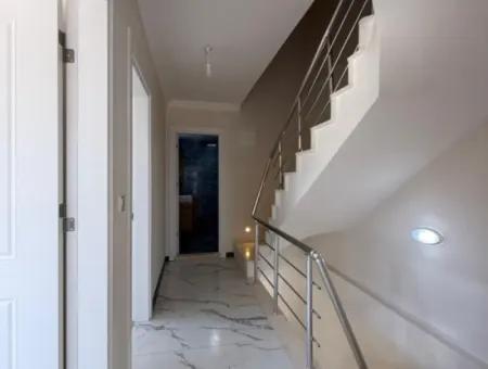 Seferihisar Camikebir’de Modern Ve Konforlu Villa