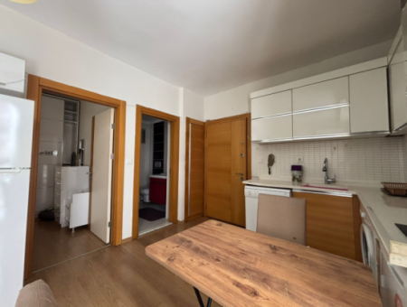 Bornova Myvia’da Havuzlu 7/24 Güvenlikli 1+1 Kiralık Eşyalı Daire!
