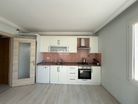 Seferihisar Çolak İbrahimbey' De 2+1 Ferah Ve Kullanışlı Kiralık Daire