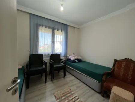 Seferihisar Akarca’da Denize Yakın, Müstakil Tadında Geniş Ve Keyifli Yaşam Alanı Sunan Villa