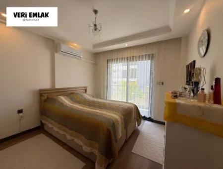 Camikebir Mahallesi'nde Ayrı Mutfaklı, Cam Balkonlu, Doğalgazlı Şık 2+1 Daire