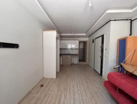 Veri'den Çolakibrahimbey Mahallesi'nde Satılık 1+0 Stüdyo Daire