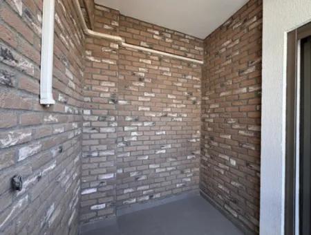 Şehir Merkezinde Modern Detaylarla Tasarlanmış Keyifli Yaşam Alanı!