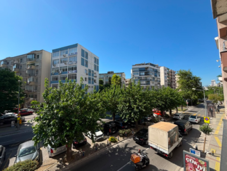 Alsancak Şair Eşref’te Otoparklı Boş 1.Kat 135M2 Satılık Daire