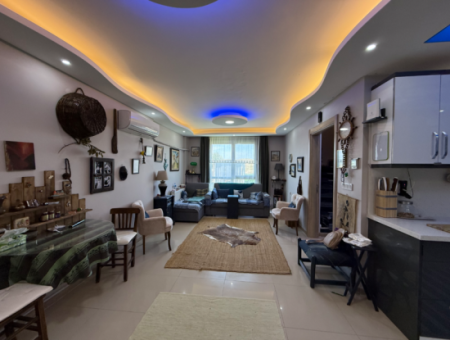 Seferihisar Akarca’da Konforlu Ve Keyifli Yaşam Alanı Sunan Villa