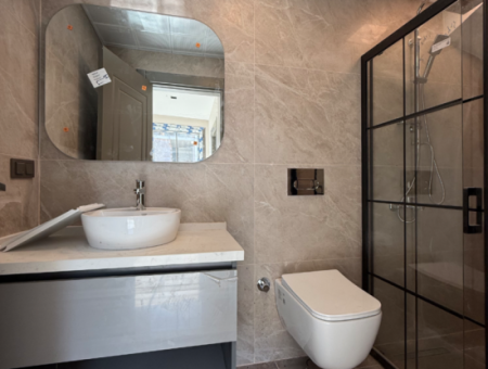Seferihisar Camikebir Mahallesi'nde 4+1 Triplex Villa