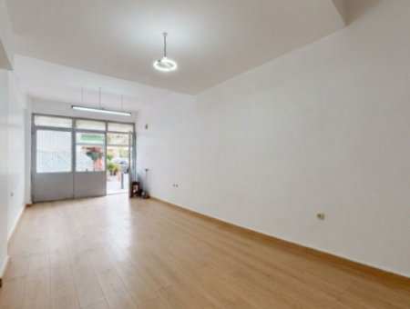 Alsancak Kahramanlar'da Emot Karşısı 40M2 Wc'li Kiralık Dükkan!