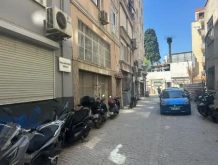 Kıbrıs Şehitleri Alsancak Dedeman Otel Yakını Mobilyalı Daire