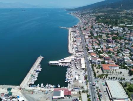 Saygın Stil Yalı'da Köşe Konumlu, Teraslı Ve Kış Bahçeli Özel Villa