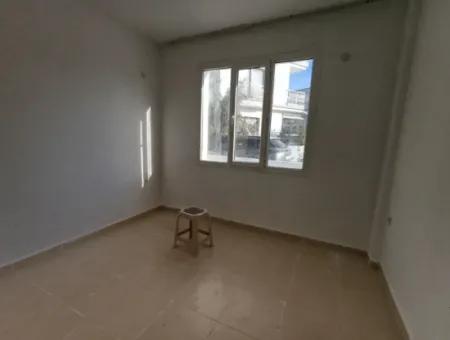 Sığacık'ın Kalbinde, Marina Ve Kale'ye Yürüme Mesafesinde 2+1 Kiralık Daire!