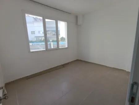 Sığacık'ın Kalbinde, Marina Ve Kale'ye Yürüme Mesafesinde 2+1 Kiralık Daire!