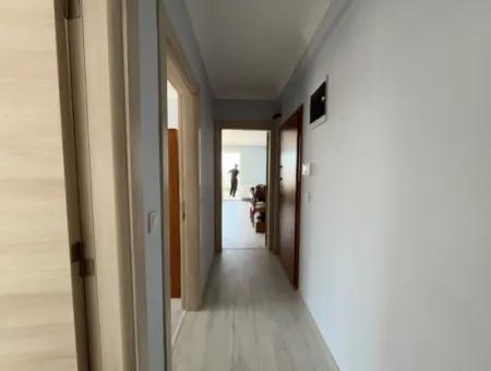 Seferihisar Çolak İbrahim Bey Mahallesi'nde Kiralık 2+1 Daire – Konforlu Ve Merkezi Yaşam!