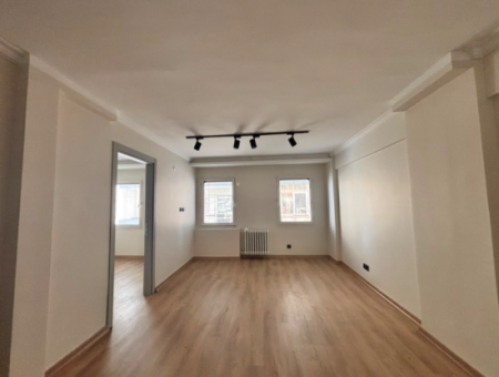 Alsancak Dünyagöz Hastanesi Karşısında Masrafsız Boş Satılık Daire!