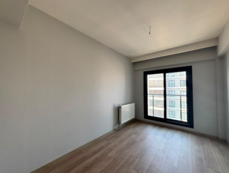 Buca Dasif Konsept Köşe 13.Kat 3+1 Ebeveyn Banyolu Kiralık Daire!