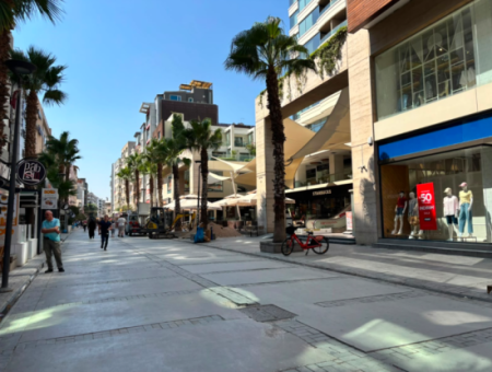 Alsancak Kıbrıs Şehitlerinde Otoparklı 1+1 Bakımlı Kiralık İş Yeri