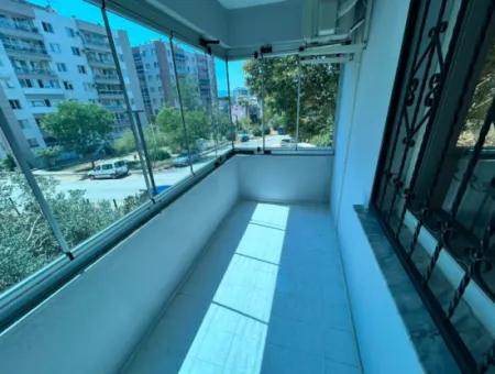 Yıldız Mahallesi Demirkent Sitesinde 1. Kat 3+1 Kiralık Daire