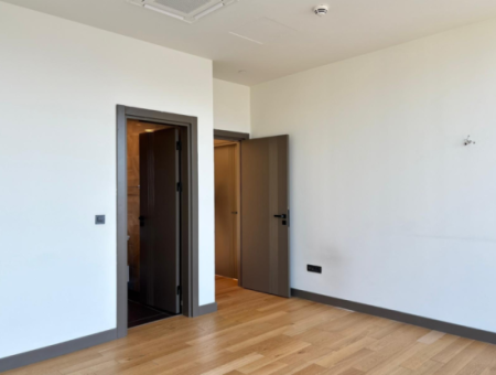 Mahall Bomonti’de 27.Kat 2+1 Muhteşem Manzaralı Köşe Kiralık Daire