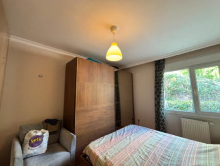 Karşıyaka Yüksek Vadi’de 1.Kat 1+1 65M2 Güvenlikli Kiralık Daire!