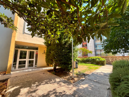 Karşıyaka Yüksek Vadi’de 1.Kat 1+1 65M2 Güvenlikli Kiralık Daire!