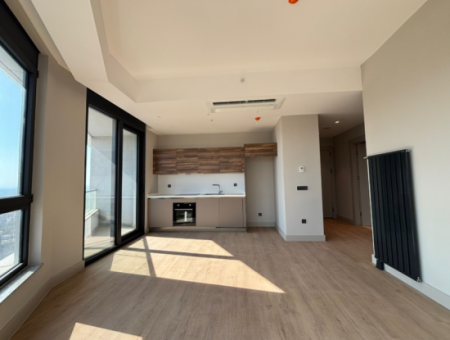 Alsancak  Evora Projesi 22.Kat 1+1 Köşe Şehir Manzaralı Kiralık Daire!