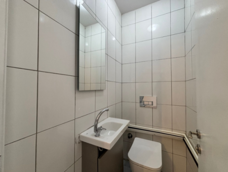 Alsancak Cumhuriyet Meydanı 4.Kat Tadilatlı Kiralık Ofıs/Iş Yeri