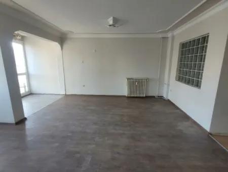 Alsancak Talatpaşa Bulvarı Üzerinde Kiralık 4+1 Çatı Dubleksi