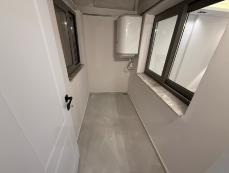 Hakimn Evlerinde Cadde Üzeri Tibaş Sitesi Yanı Full Tadilatlı Asansörlü