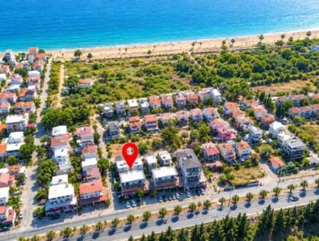Seferihisar Doğanbey’de Deniz Manzaralı, Havuzlu Sitede Lüks Dubleks!