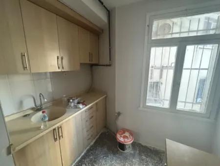 Kahramanlar Fuar Yakını Doğalgazlı Kiralık Temiz 2+1 90M2 Daire