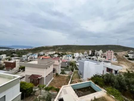 Seferihisar Sığacık'ta, Girlen Mevkii'nde Satılık Villa