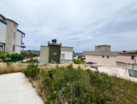 Seferihisar Sığacık'ta, Girlen Mevkii'nde Satılık Villa