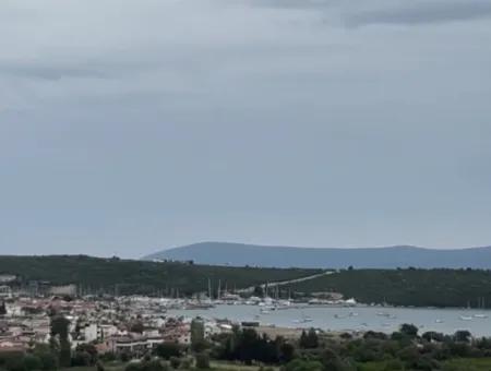 Seferihisar Sığacık'ta, Girlen Mevkii'nde Satılık Villa