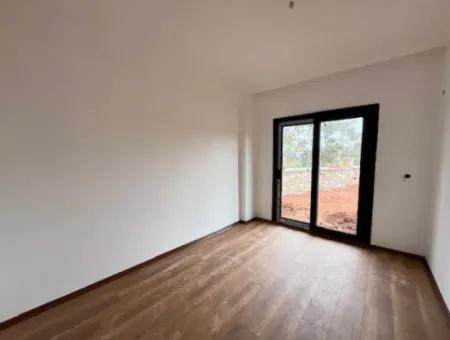 Seferihisar Kavakdere'de Malikane Satılık Villa
