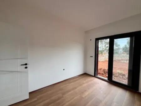 Seferihisar Kavakdere'de Malikane Satılık Villa