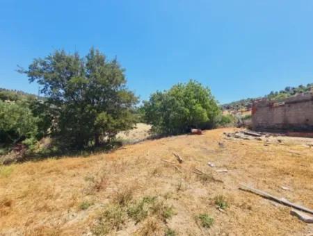 Seferihisar Ulamış'da  1000M2 İmarlı Arsa