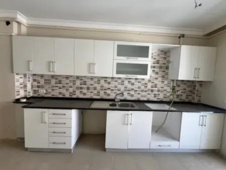 Seferihisar Adliyesi Yakınında,Köşe Konumlu,Dubleks, 280M2, Kapalı Mutfaklı Satılık Daire