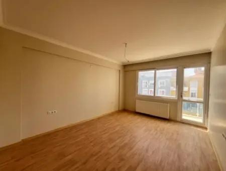 Seferihisar Adliyesi Yakınında,Köşe Konumlu,Dubleks, 280M2, Kapalı Mutfaklı Satılık Daire