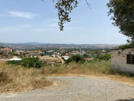 Seferihisar Turgut Köyünde 4.189 M2 Yatırıma Uygun Satılık Tarla