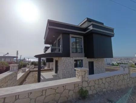 Seferihisar Elmastaş'ta 3+1, Sıfır Kelepir Müstakil Villa