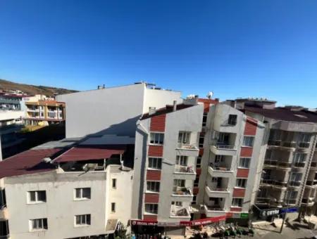 Seferihisar Adliyesi Yakınında 5+1, 240M2 Çift Teraslı Dubleks Daire
