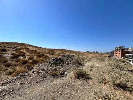Bahçeşehir'e Komşu Villa İmarlı Arsa