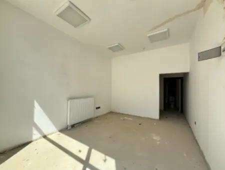 Toki 1. Etap'ta Geleceği Parlak, Cam Cepheli 42M² Dükkan!